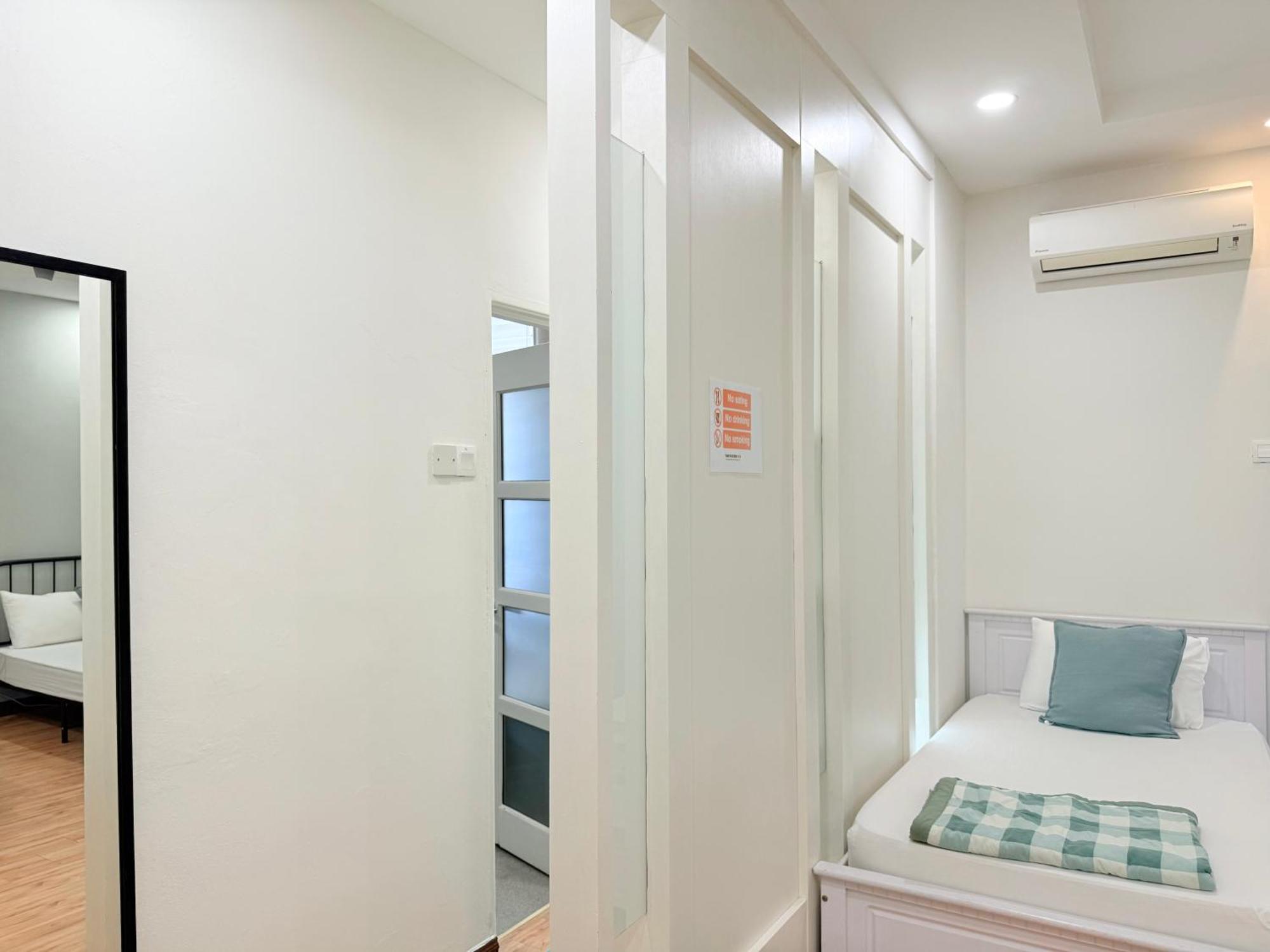 Ocean 19 Shamrock Villa Beachfront Big Group 4 Bedroom 5 Bathroom With Pool Tanjung Bungah  Luaran gambar